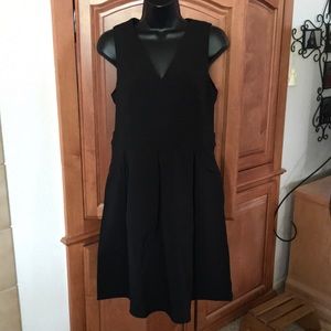 Nalati Black Dress with Pockets
